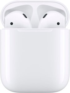 Apple AirPods With Charging Case