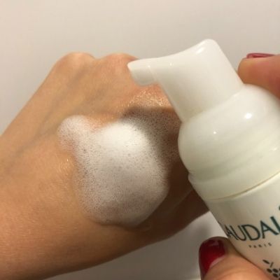 Caudalie Gentle Foaming Cleanser Image by Ejollify