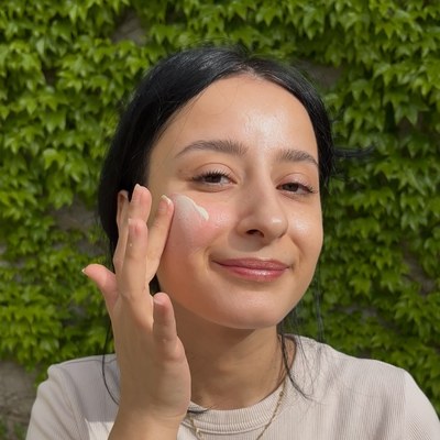 Step 4 of Color Correcting Redness -  Demo of Blending Slowly and Gently