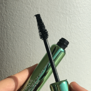Clinique High Impact Hi-Fi Full Volume Mascara Review - Brush Close Up
