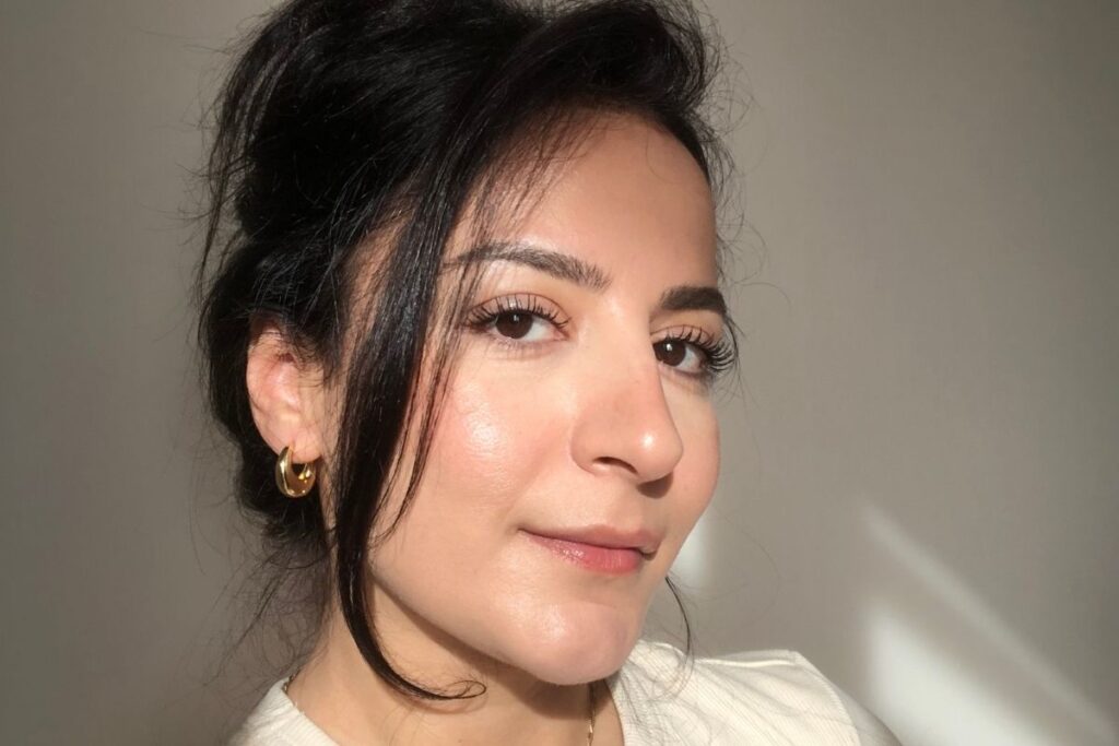 Minimalist Makeup For Beginners