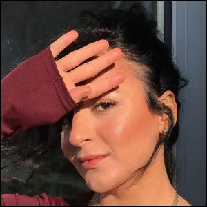 Clinique Even Better Makeup Broad Spectrum Foundation SPF 15 - Before After