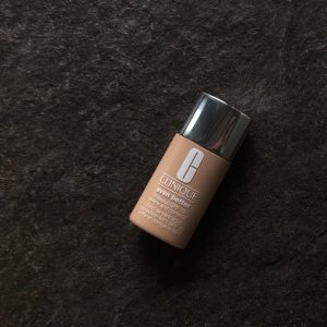 Clinique Even Better Makeup Broad Spectrum Foundation SPF 15 Bottle