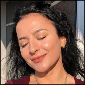 Clinique Even Better Makeup Broad Spectrum Foundation SPF 15 - How It Looks